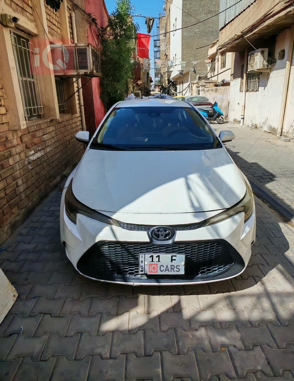 تۆیۆتا کۆرۆلا